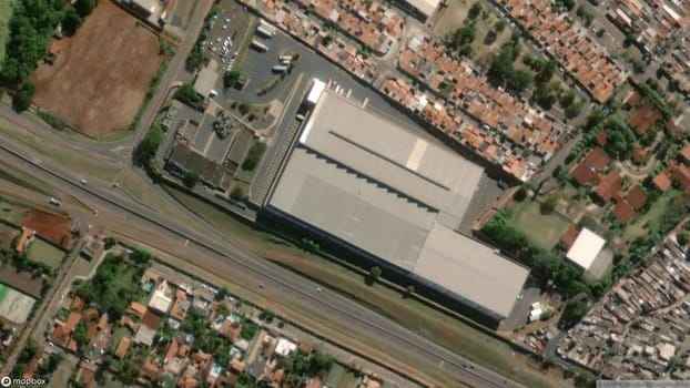Galpão 74261352