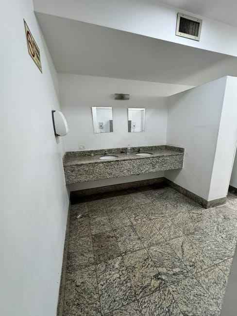 Imagem 50 - 35007182