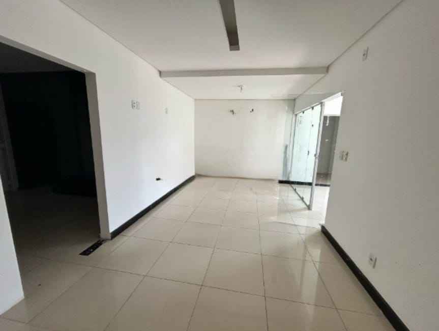 Imagem 12 - 35007678